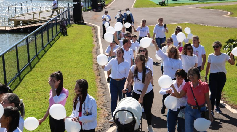 Caminhada do Meio-Dia mobiliza maripaenses no combate ao feminicídio